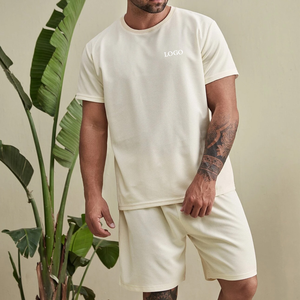 Conjunto de Camiseta de Cuello Redondo y Pantalones Cortos Deportivos para Hombre, Bordado Personalizado de Alta Calidad, Talla Grande, Verano, Dos Piezas - Product Image 1