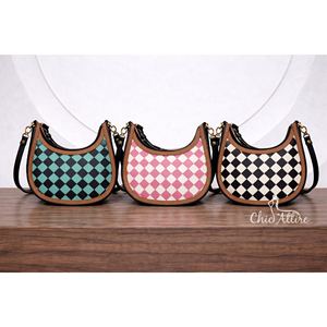 Sac à main en cuir sculpté à la main, dernier cri, style bohème gypsy, sac bandoulière, sac à main occidental élégant, design à carreaux - Product Image 1