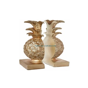 Sujetalibros de escritorio de nuevo estilo en relieve hecho a mano con diseño de piña, sujetalibros modernos decorativos de mesa chapados en oro al precio más bajo - Product Image 1