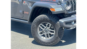 Jeep Gladiator Mojave 2024 Usado en Excelentes Condiciones - Product Image 3