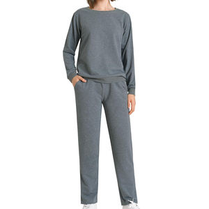 Ropa de calle con estampado personalizado, chándales de mejor rendimiento para mujer, chándal transpirable de manga larga para mujer - Product Image 1