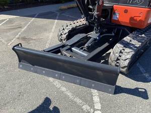 Chargeur sur chenilles mini Kubota KX033-4 2023 avec moteur diesel, pompe, garantie 1 an pour la construction et l'agriculture - Product Image 6