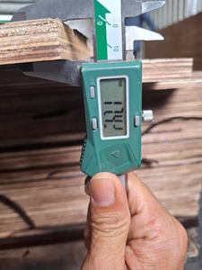 Offres Spéciales Étanche 17mm 21 mm Mélamine ou Phénolique Construction Coffrage Contreplaqué Béton Film Face Contreplaqué - Product Image 2