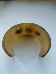 กำไลข้อมือทำมือจากเขาควายธรรมชาติ ดีไซน์ทันสมัย ขัดเงา เป็นมิตรกับสิ่งแวดล้อม รุ่นใหม่มาแรงสำหรับผู้หญิง - Product Image 3