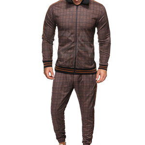 Ensemble de survêtement imprimé pour homme, survêtement imprimé sport, survêtement imprimé avec logo personnalisé, nouveau survêtement imprimé pour homme avec logo personnalisé - Product Image 1