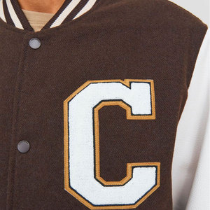 Veste de baseball en toile de qualité supérieure pour homme Tissu respirant à séchage rapide Lettrage personnalisé Décoration de poche Saison d'hiver - Product Image 4