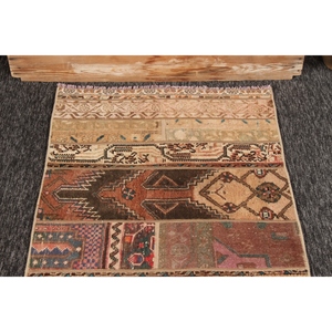 Tapis turc vintage, tapis patchwork 2,4x7,1 pieds, petit tapis géométrique marron - Product Image 2