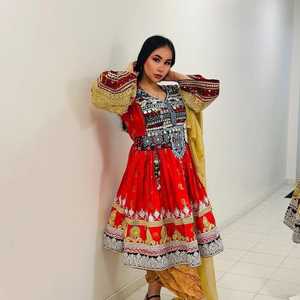 FABRICANTS PROFESSIONNELS ROBES AFGHANI DE QUALITÉ SUPÉRIEURE POUR FEMMES ROBES TRIBAL VINTAGE KUCHI AFGHAN FAITES MAIN DISPONIBLES À LA VENTE - Product Image 6