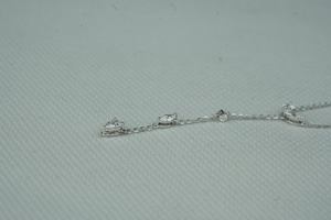 Collier en plaqué or avec diamants taillés marquise pour femmes cultivées en laboratoire pour mariage et anniversaire - Product Image 2