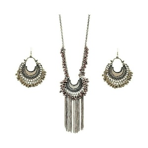 Collier long en chandelle oxydé pour les occasions de fête - Product Image 3