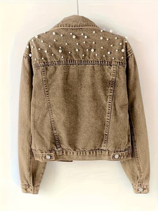 Veste en jean pour femme OEM avec rivets décoratifs, couleur unie, vêtement décontracté, veste d'automne, manteau en jean boutonné, denim oversize - Product Image 4