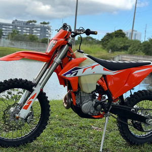 KTM 450 XCF-W 2023 usado disponible para la venta - Product Image 1