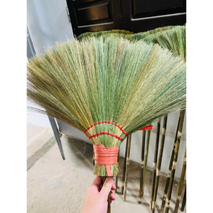 Balai à gazon naturel fabriqué au Vietnam/Balai de balayage fait main de haute qualité avec manche en bambou ou en plastique - Product Image 4