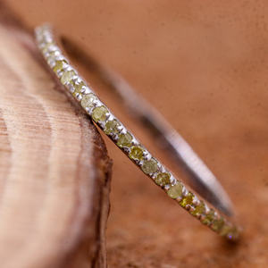 Precioso corte redondo diamante amarillo piedra preciosa Plata de Ley 925 hecho a mano eternidad banda anillos joyería para venta al por mayor - Product Image 2