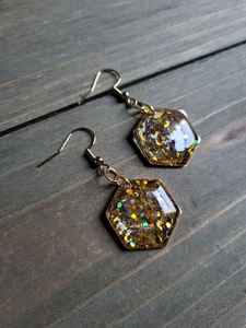 2023 Trendy Statement Jewelry New Women's Irregular Resin Dangle <b>Drop</b> <b>Earrings</b> with Customized Color Size for Wedding Occasions - Product Image 3