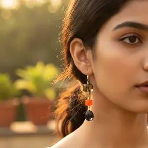 Boucles d'oreilles pendantes tendance pour femmes avec pierre précieuse argentée, bijoux élégants - Product Image 2