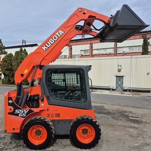 2018 Kubota SSV65 Minicargadora diésel con cargadora frontal y cargadora de ruedas Cilindro hidráulico Eaton de alta eficiencia - Product Image 1