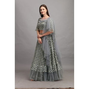 Diseño Evergreen de alta calidad Heavy Net Zari bordado trabajo Lehenga Choli con Dupatta mujeres fabricante de moda - Product Image 1
