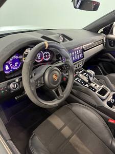 BONNE AFFAIRE 2022 Po-rs-che Ca-yen-ne Tu-rbo GT TRANSMISSION AUTOMATIQUE V8 Cylindres Sièges en Cuir - Product Image 2