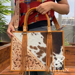 Bolso de mano con flecos oculto de cuero de diseñador elegante de lujo a la moda para mujer, bolsos de hombro tipo bandolera de piel de vaca - Product Image 1