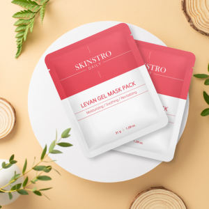 Masque facial en hydrogel coréen SKINSTRO, lot de 4 pièces pour tous types de peau, avec un léger parfum floral et une peau hydratée et lisse - Product Image 1
