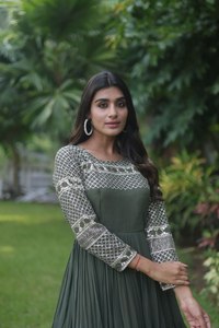 Heavy Faux Georgette Long Anarkali con vestido de trabajo de secuencia Zari de Royal Export - Product Image 5