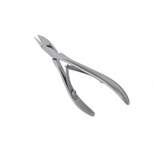 Pinzas para cutículas de alto grado, cuchillas de acero inoxidable, pinzas para cutículas de uñas de doble resorte para manicura de 8 mm con doble resorte - Product Image 3