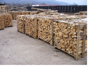 Bois de chauffage fendu séché au four-Bois de chauffage de bouleau séché au four - Product Image 4