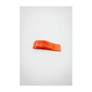 แถบปลาแซลมอนเกรดส่งออกที่มีรสชาติและเนื้อสัมผัสที่สดใหม่ - Product Image 2