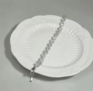 สร้อยข้อมือดีไซน์เอลลี่ทำด้วยมือเพชรเทียม3A โครเมี่ยมลูกบาศก์ประดับพลอยเทียมโรสโกลด์สวยงามของขวัญสำหรับงานเลี้ยง - Product Image 3