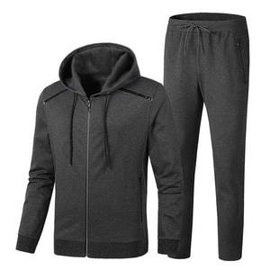 Trajes de jogging personalizados para hombre, conjunto de chándal de dos piezas, conjuntos de chándal con capucha de algodón superventas al por mayor, ropa deportiva de invierno - Product Image 1