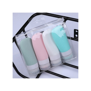 Bouteilles de shampooing de voyage compressibles Mucit Home avec sac, 4 étuis en silicone rechargeables pour le nettoyage du visage - Product Image 4
