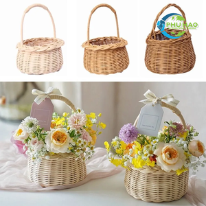 Cesta de flores de ratán de Vietnam hecha a mano, cesta de campo Vintage, personalizable y de varios tamaños para bodas, fiestas, celebraciones - Product Image 4