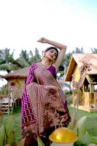 Fabzone unstitched Brocade blouse วัสดุผ้าไหม Saree - Product Image 5