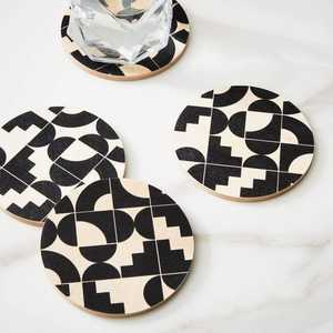 ถาดลายกระดูกทรงกลมสไตล์คลาสสิก เป็นมิตรกับสิ่งแวดล้อม ลายใหม่ไม่ซ้ำใคร ใช้เป็นแผ่นรองเสิร์ฟในครัวและแผ่นรองแก้ว ดีไซน์ล่าสุด - Product Image 1