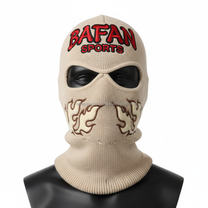 Balaclava pour femmes en tricot épais de qualité supérieure 300 GSM, tissu extensible beige avec motif de flamme brodé et logo personnalisé, balaclava pour femmes - Product Image 1