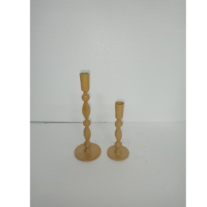 Porte-bougie moderne en fer, couleur jaune, fait à la main, écologique, design minimaliste nordique pour des intérieurs élégants - Product Image 2