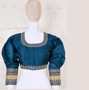 Blouse ethnique indienne de mariée A54 élégante et confortable avec décoration brodée et manches de réservoir - Product Image 1