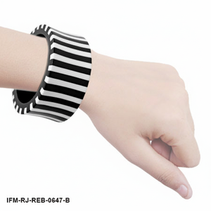 Handmade <b>Black</b> and White Striped Resin Bangle Chunky Bold Stripe Statement <b>Bracelet</b> Jewelry for <b>Women</b> - Product Image 6