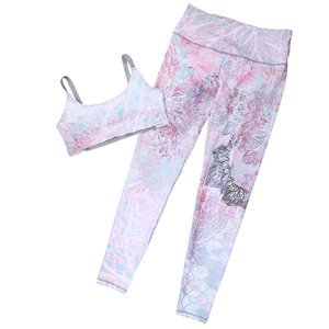 Best Wholesale 2 Piece Yoga Fitness Gym Clothes <b>Women</b> High Quality Customized Printing Light <b>Weight</b> <b>Women</b> Workout Suits - Product Image 4