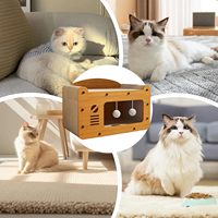 Planche à gratter pour chat en carton et bois |   Tour d'escalade pour chat d'intérieur de luxe à 4 niveaux |   Tapis de jeu durable et écologique pour chat
