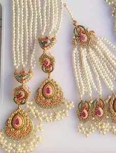 Premium Quality Hot <b>Sale</b> Luxury Pakistani Bridal Jewelry Sets Hand Crafted Gold Plated Antique Jewelry Sets for <b>Women</b> - Product Image 4