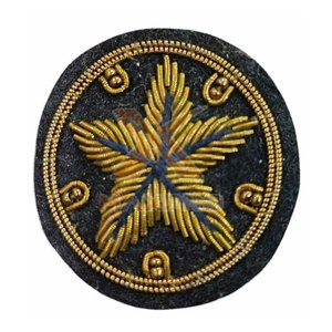 Insignias Bordadas a Mano de Nuevo Diseño Fabricadas en Pakistán, Insignias Bordadas a Mano con Color y Tamaño Personalizados - Product Image 4