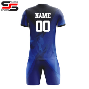 Maillot de football imprimé par sublimation personnalisée derniers uniformes de football en polyester bleu pour adultes et hommes pour l'entraînement d'équipe - Product Image 2