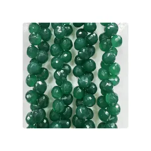 天然绿色玛瑙宝石刻面洋葱滴Briolette珠子尺寸6-7毫米约迷人宝石珠子设计