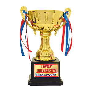 Diseño de trofeos de plástico superventas para eventos corporativos uso profesional - Product Image 1