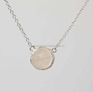 Dernier arrivage Collier de pierres Labradorite de forme ovale multi flashy 15x20mm en laiton avec lunette pour cadeau de mariage - Product Image 4