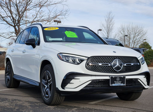 <span class=keywords><strong>Mercedes</strong></span>-Benz <span class=keywords><strong>GLC</strong></span> <span class=keywords><strong>300</strong></span> AWD <span class=keywords><strong>4MATIC</strong></span> certifiée d'occasion, <span class=keywords><strong>prix</strong></span> total, année 2025 - Product Image 3