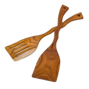 Más Popular asequible 2024 regalo de boda postre tenedor cuchara de madera tenedor herramientas de ensalada 2 piezas cuchara y tenedor herramientas para servir ensalada - Product Image 1