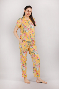 Pijama y camisa de manga corta Premium, conjunto de ropa de noche de alta calidad para mujer, conjunto de pijamas transpirables personalizados de algodón 100% para mujer - Product Image 4